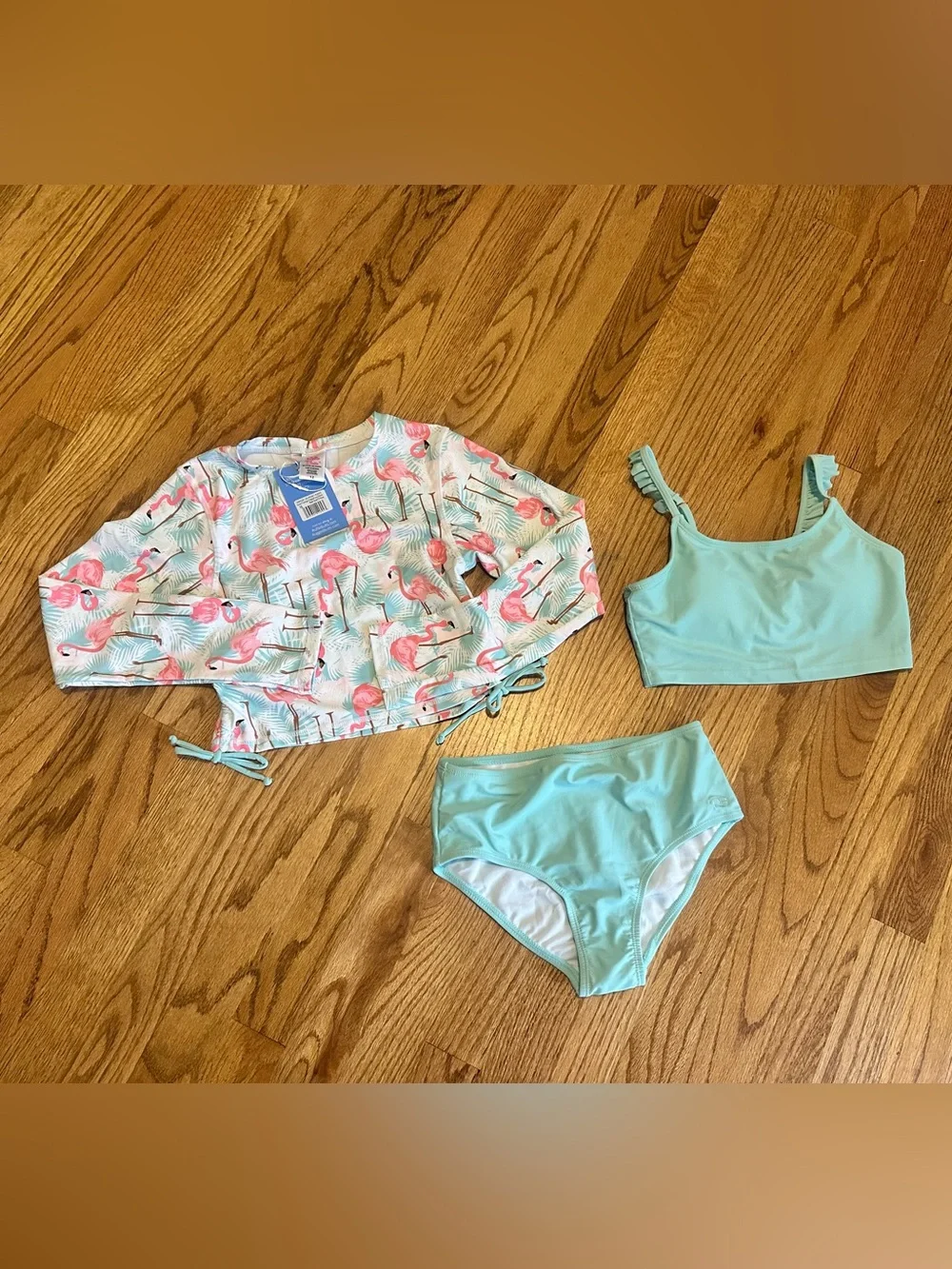 NWT Flamingo Cropped Long Sleeve Rash Guard 3-Piece Swimsuit size 12